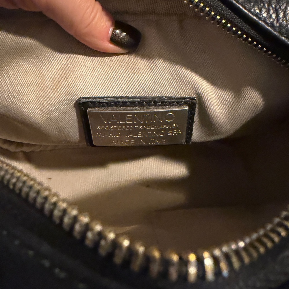 Valentino Black Leather Crossbody Bag with Studded Logo - Picture 4 of 6